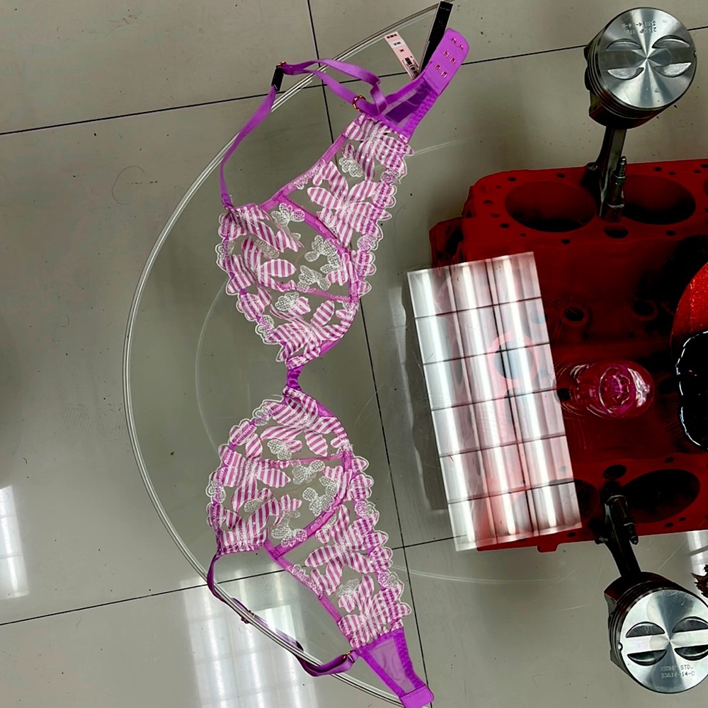 Victoria secret, brand new, sexy and classy.